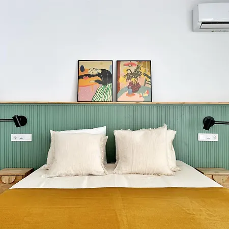 Agata Sunset & Swimming Pool Apartment *